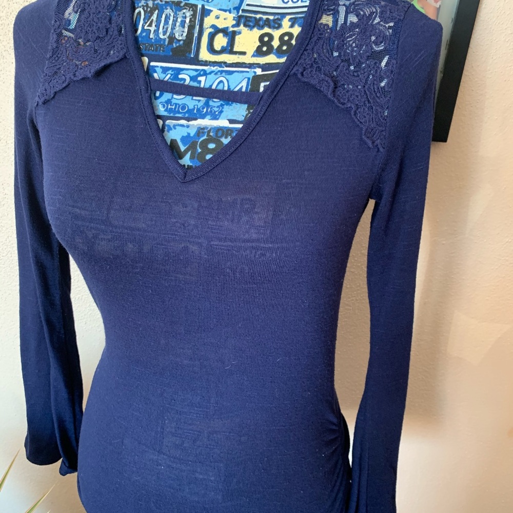 A. Byer Navy Long Sleeve Lace V-Neck Top